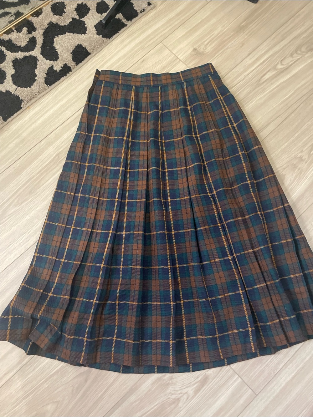 Plaid Pleated Midi Skirt in Brown and Dark Green